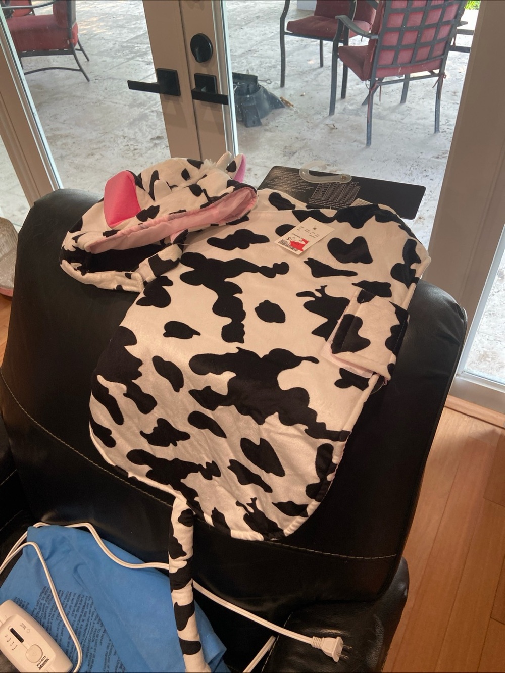 Chick-fil-A Cow Appreciation Day Dog Halloween Costume skull and bones